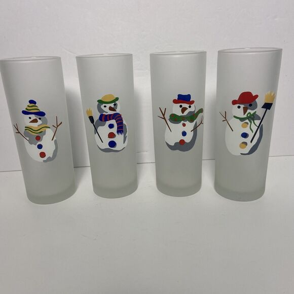 Set of Four Frosted Glass Tumblers with Snowman Design Festive Seasonal Bar ware - Picture 1 of 9